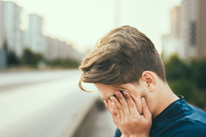 Think you can run on 5 hours of sleep each night? Think again. Sleep hygiene is extremely important for normal bodily functioning. Learn why you need to have a healthy sleep schedule.